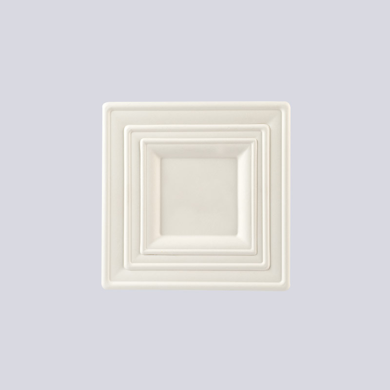 Lisovaná vláknitá deska a podnos na šálky